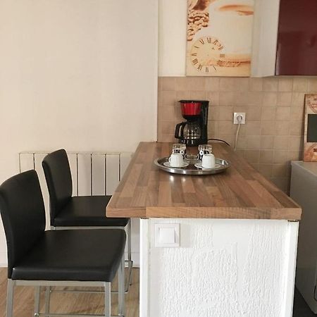 Appartement 4 couchages , équipé de la fibre Briare Extérieur photo
